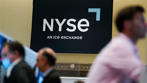 Stock market today: Wall Street wraps its miserable September with another weak finish